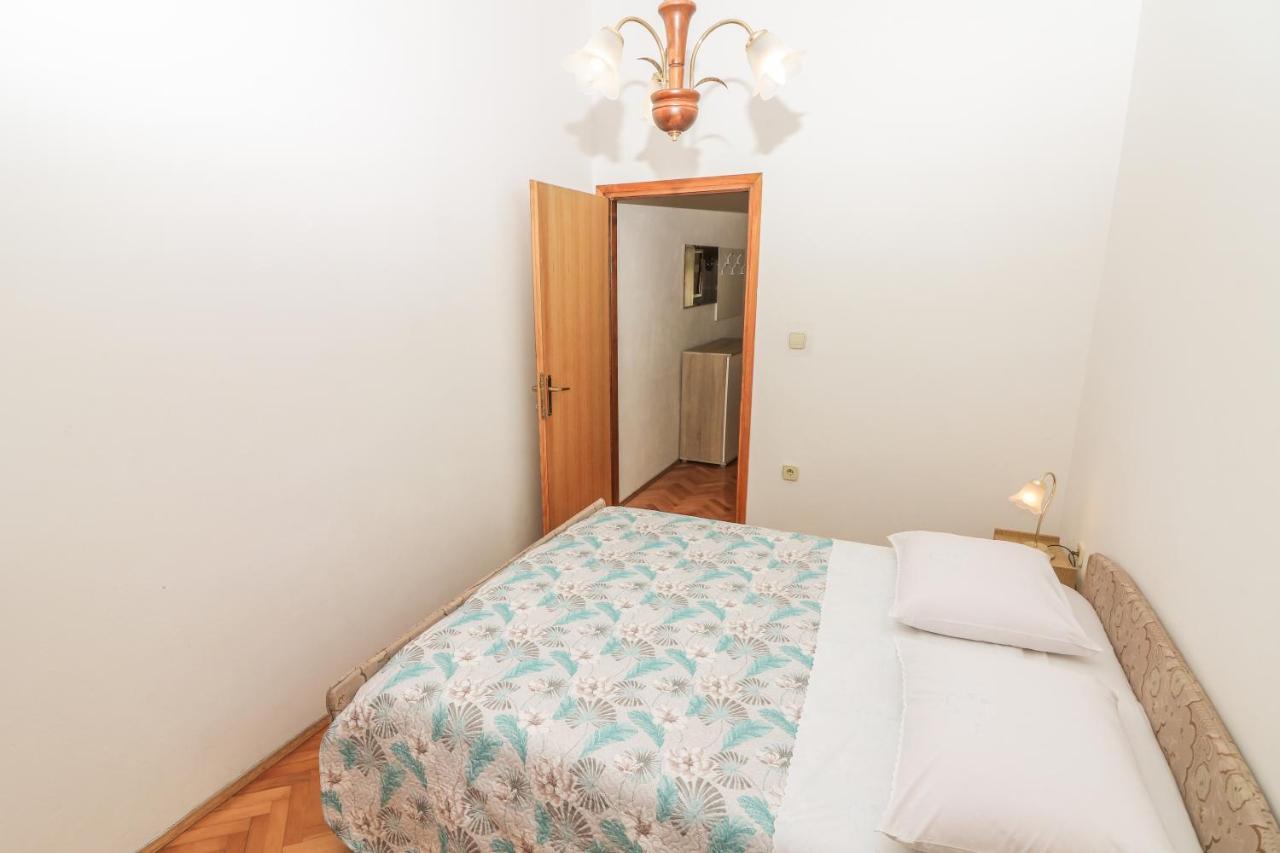 Apartment Marulic In Old Town 巴斯卡 外观 照片