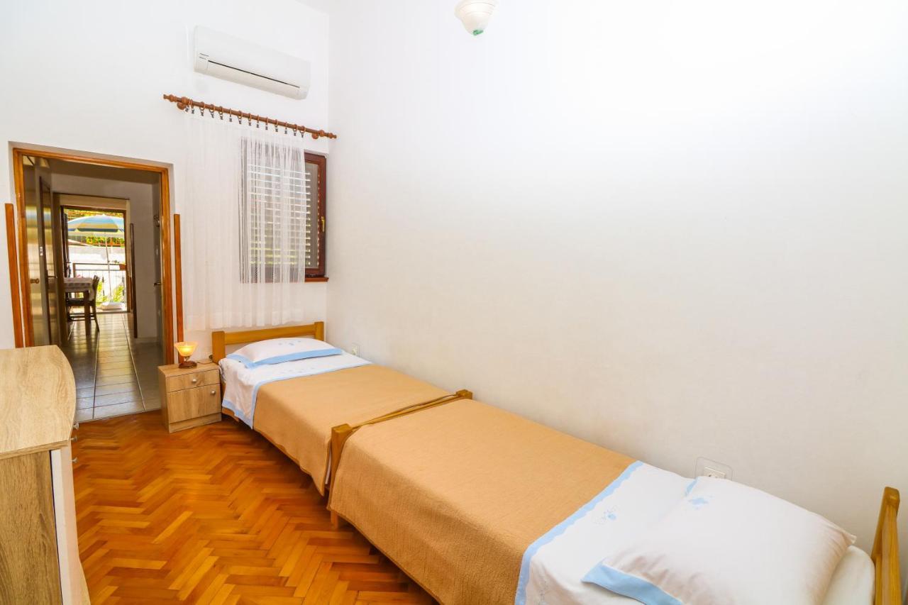 Apartment Marulic In Old Town 巴斯卡 外观 照片