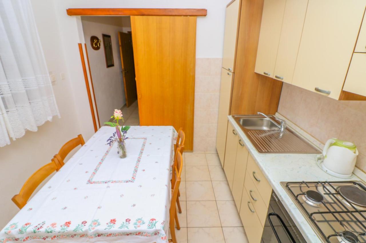 Apartment Marulic In Old Town 巴斯卡 外观 照片